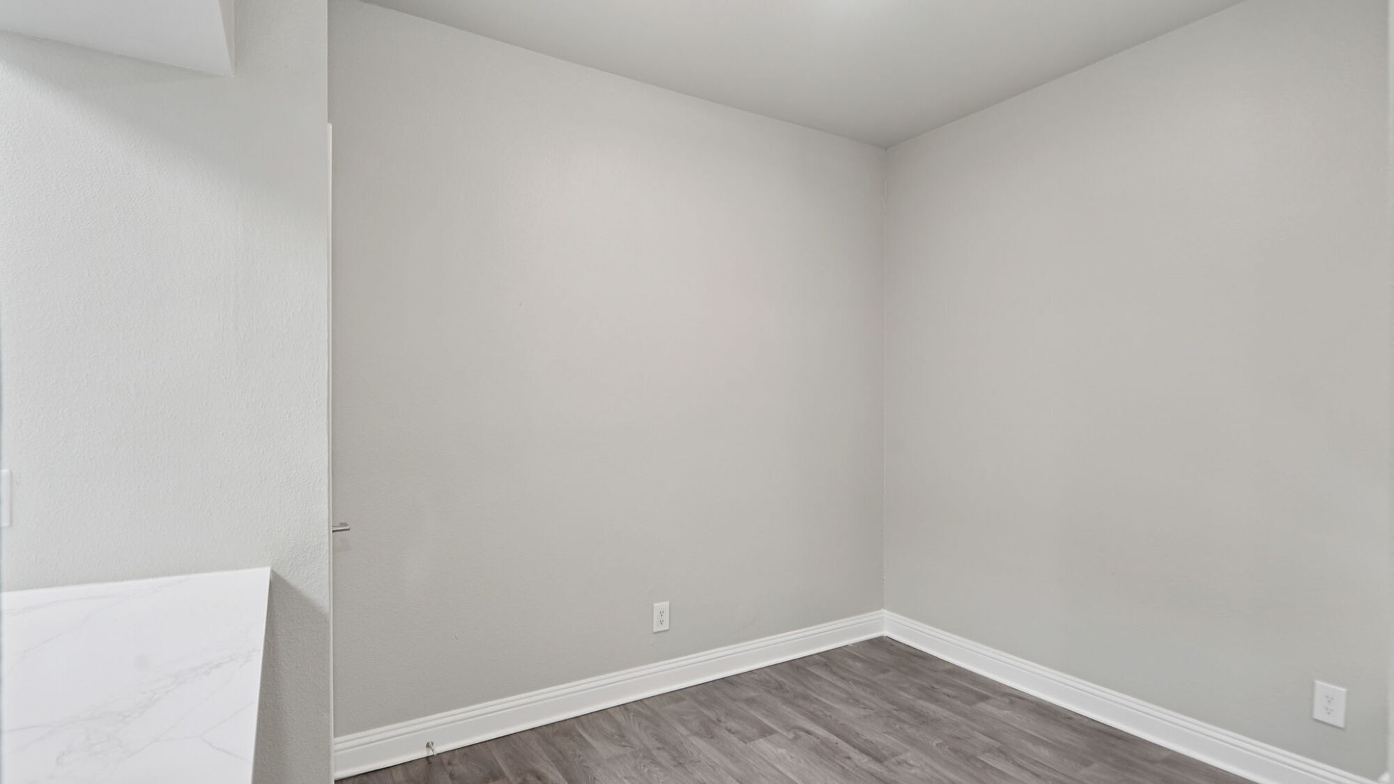 Larkin Apartment Homes Image 117