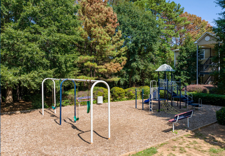 Dwell @ the View Image 4