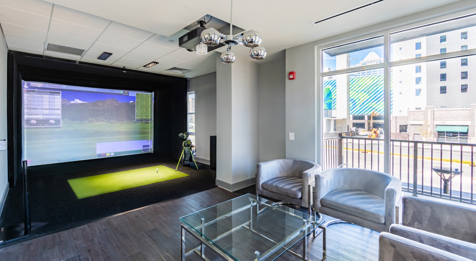 Uptown 550 on Brooklyn Image 9