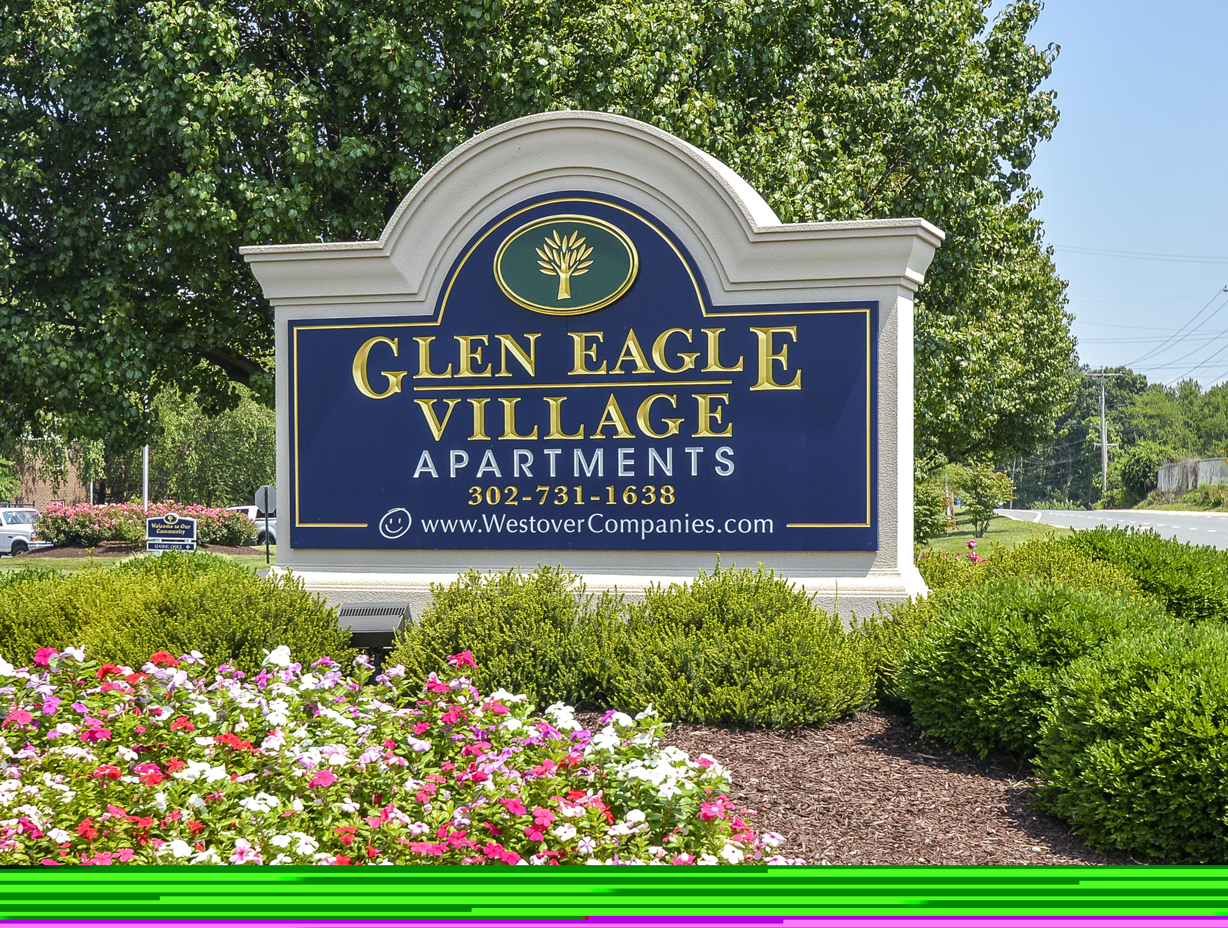 Glen Eagle Village Apartments Image 1