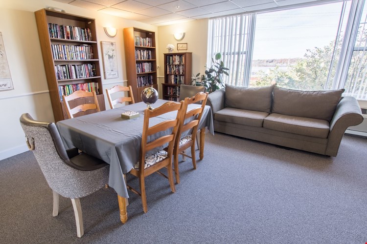 Lakewood Tower Image 7