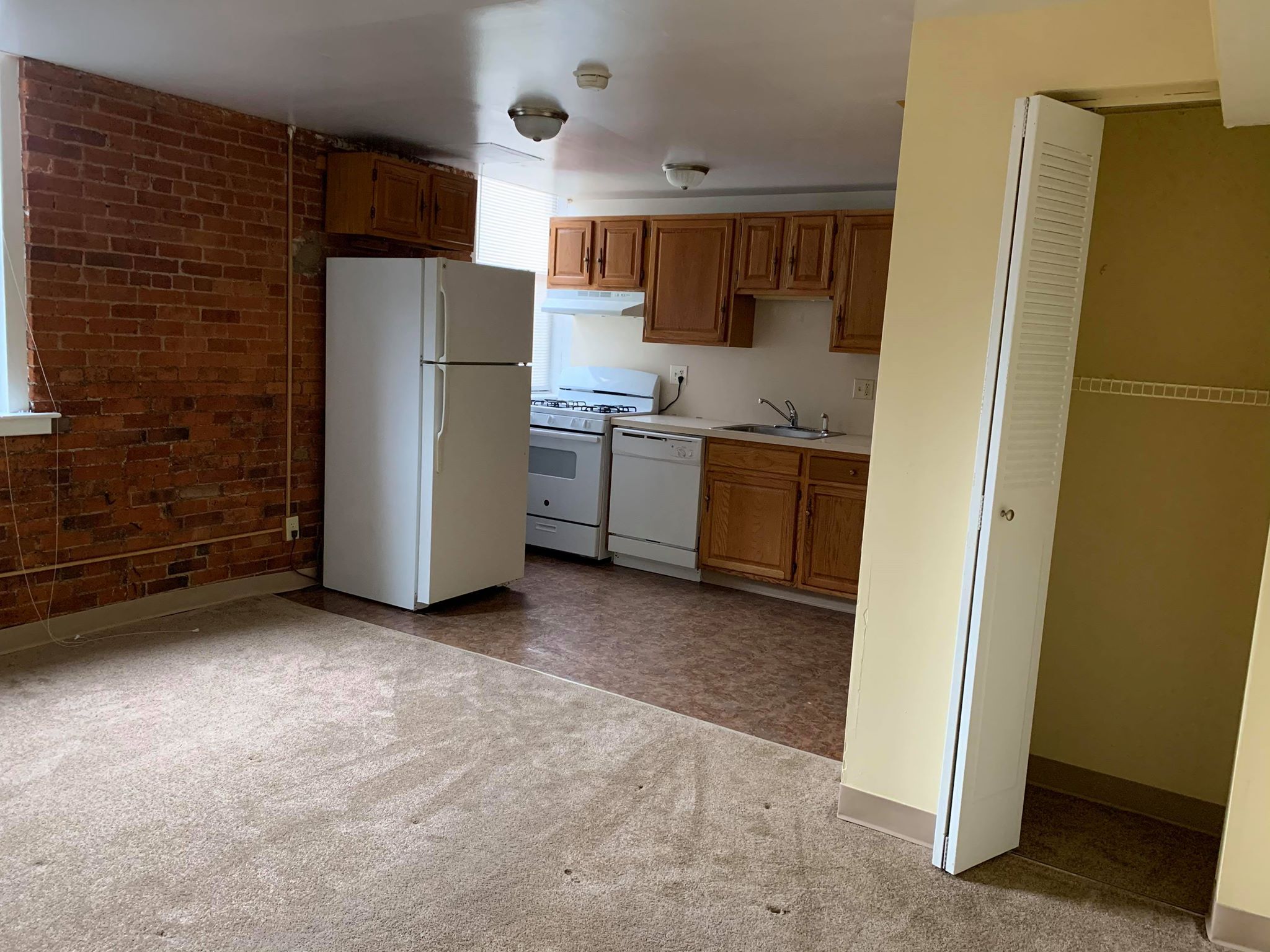 Foundry Colonial Image 6