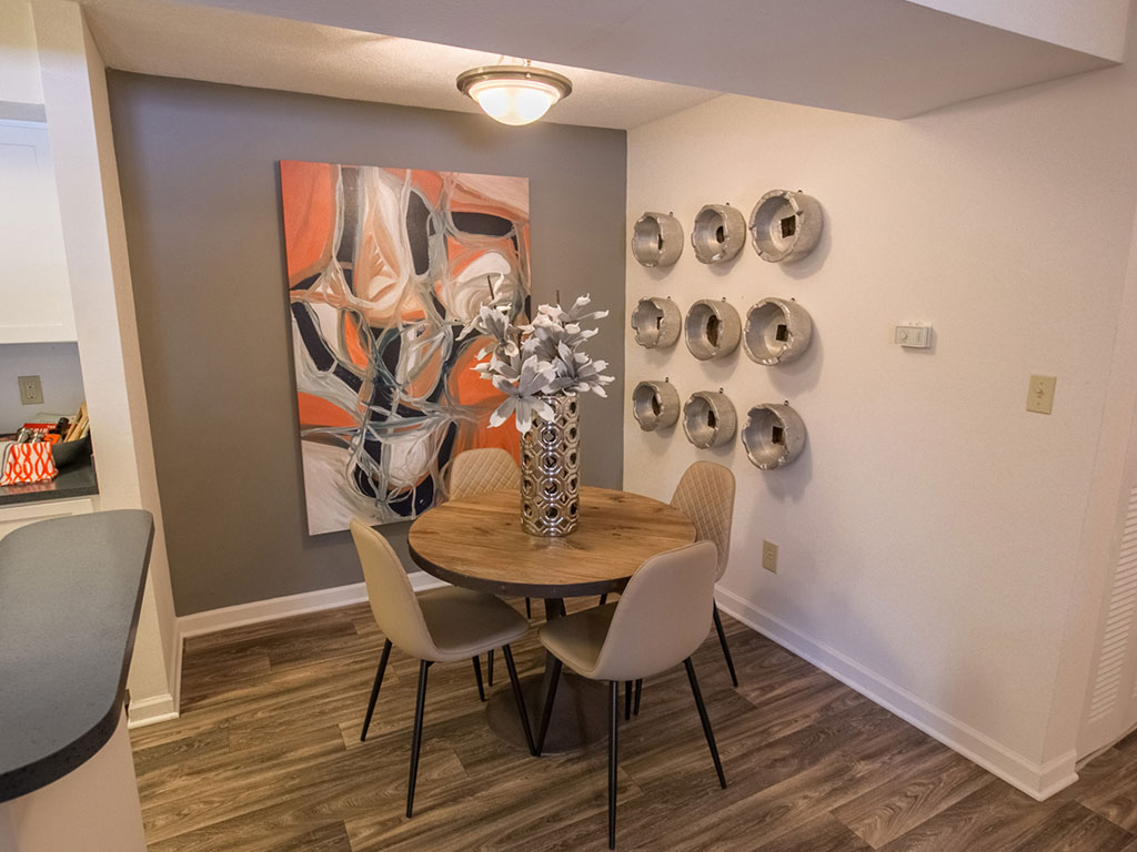 Saw Mill Village Apartments Image 14