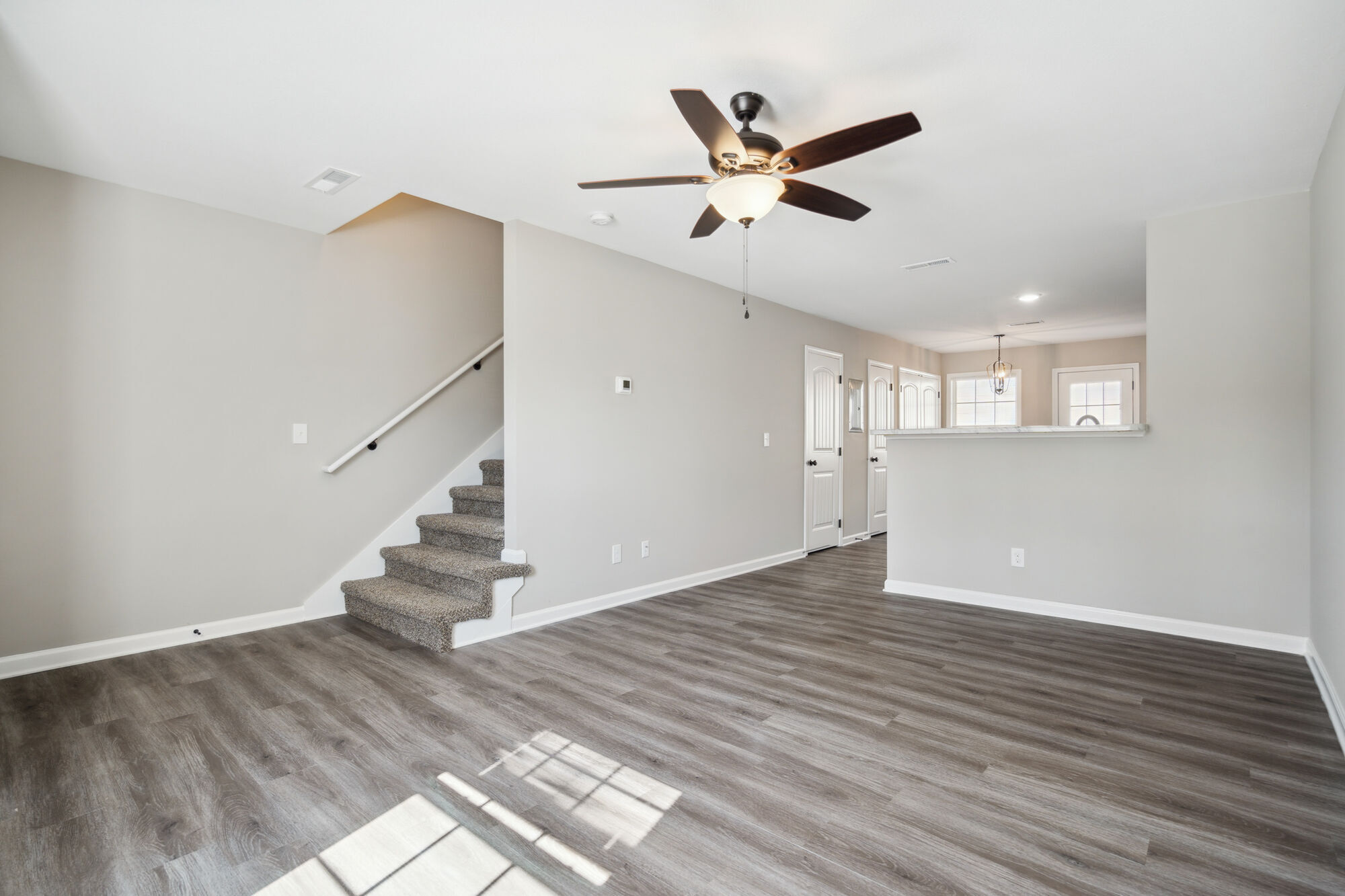 Center Pointe Townhomes Image 29