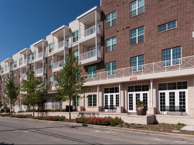 4110 Fairmount Image 1