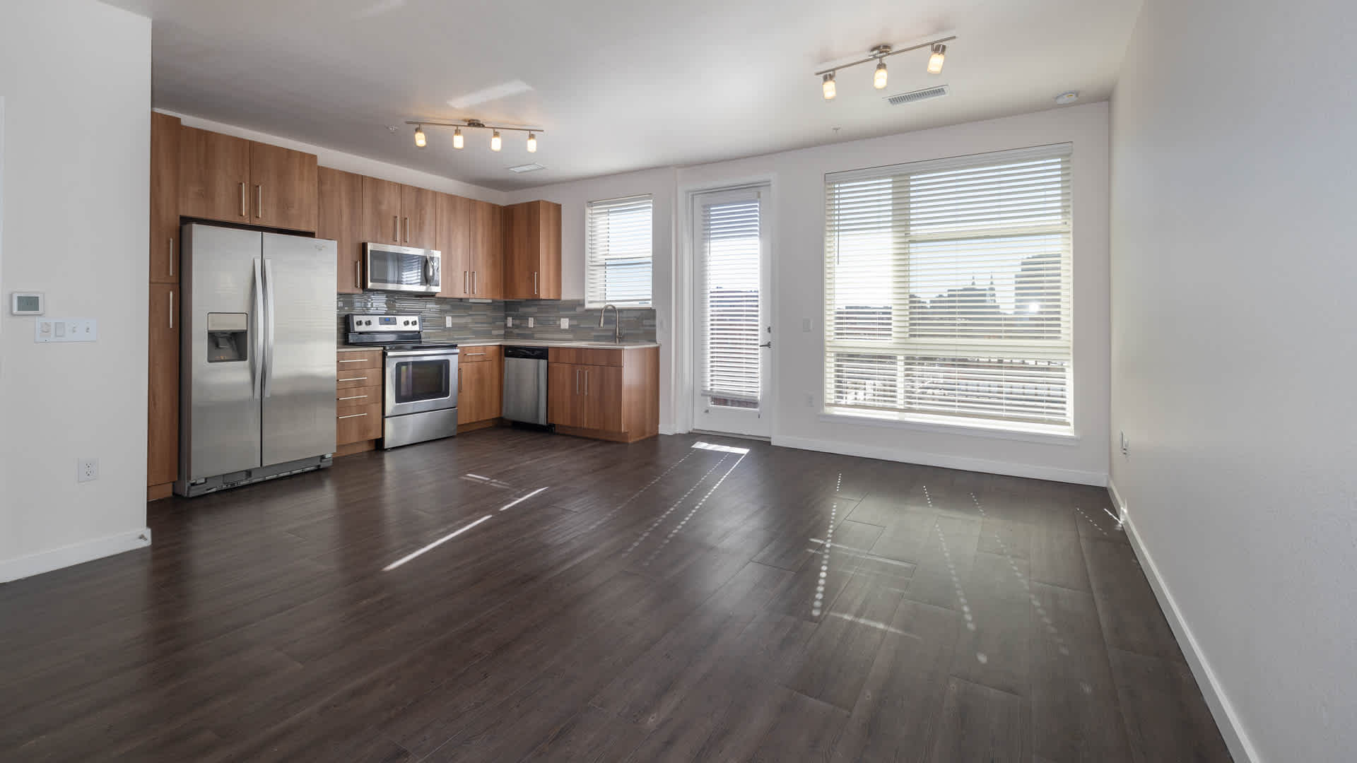 Radius Uptown Image 53