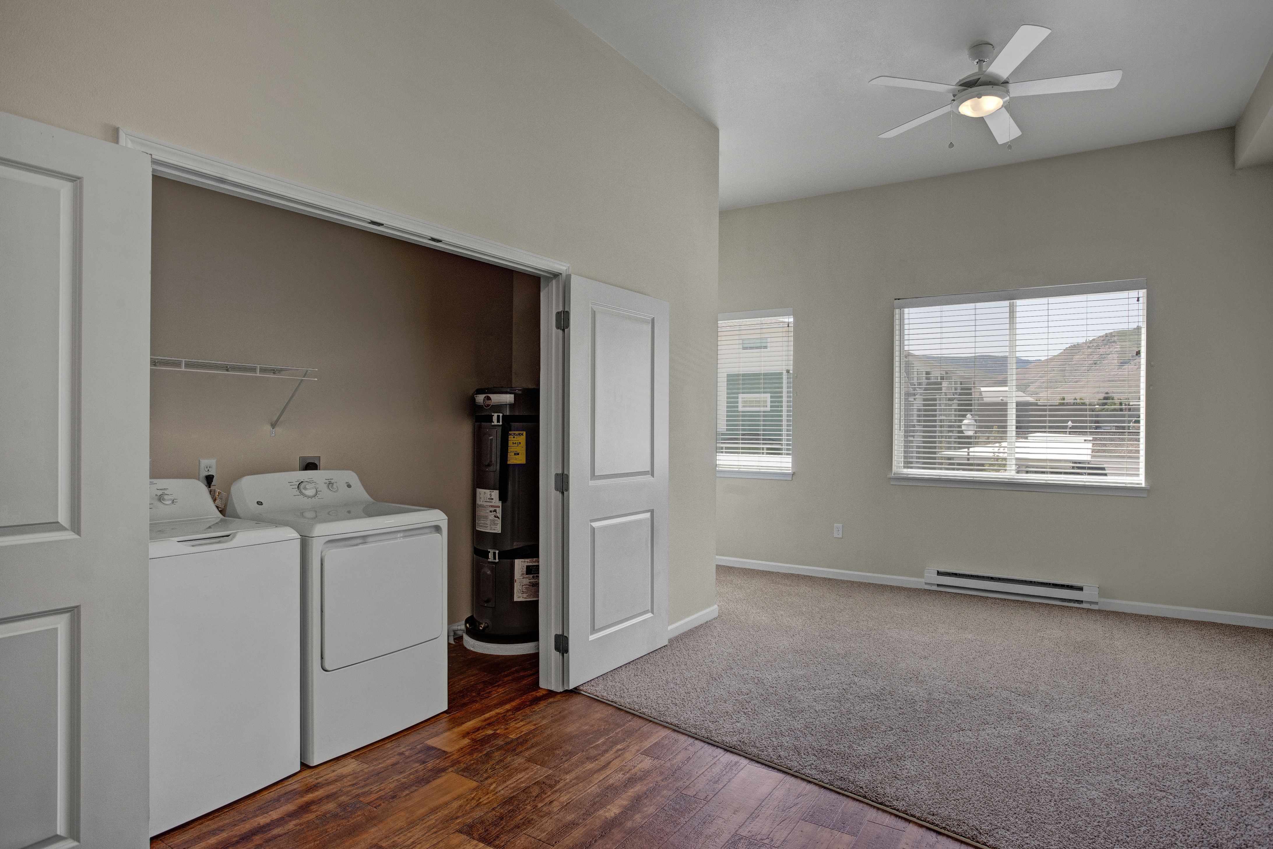 600 Riverside Image 17