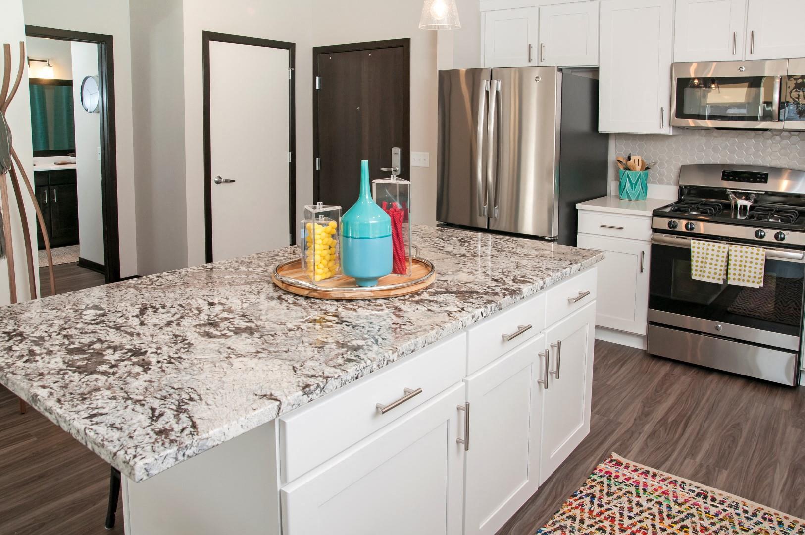 The Shoreham Apartments Image 119