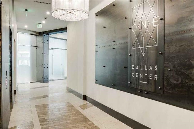 One Dallas Center Image 26