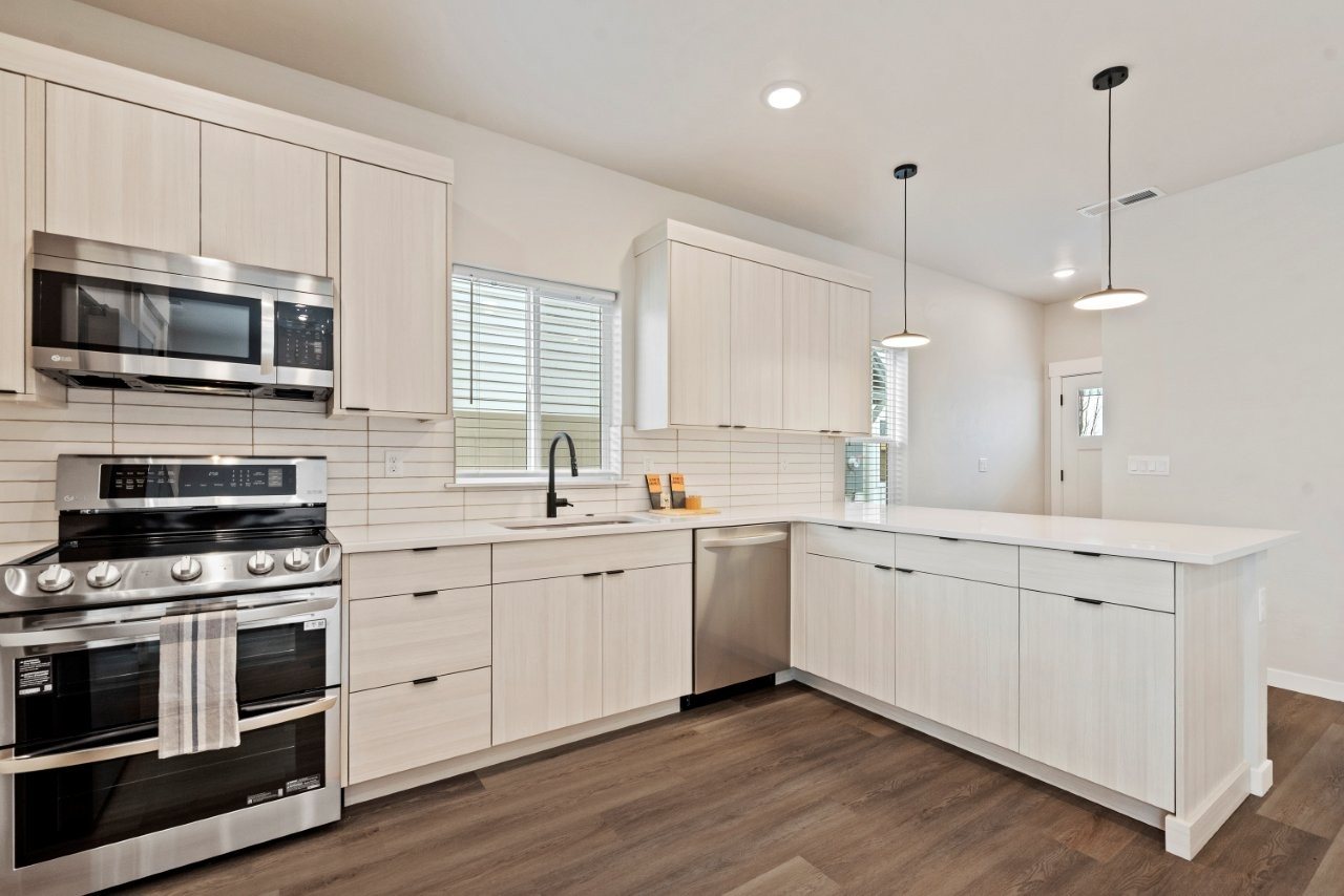 Alpine Landing Townhomes Image 10