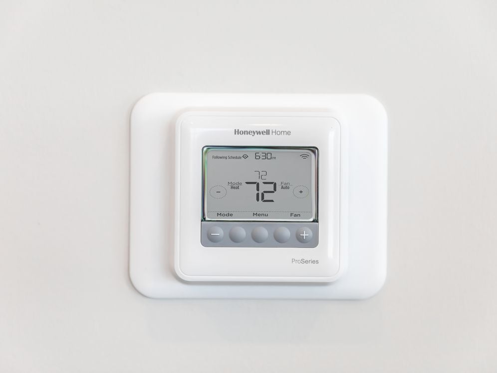 Smart thermostat