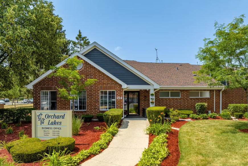 Orchard Lakes  Image 1