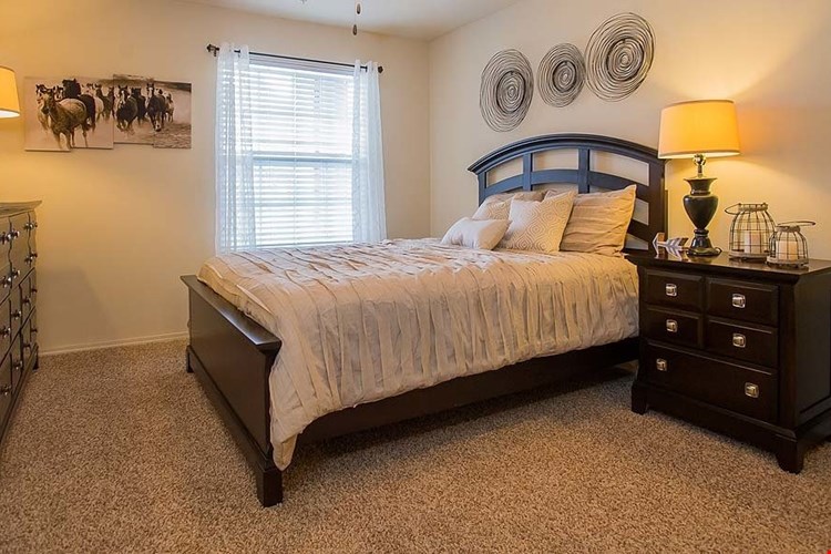 Park at Mission Hills  Image 12