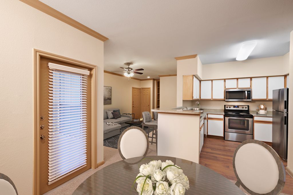 Camden Sugar Grove Image 4