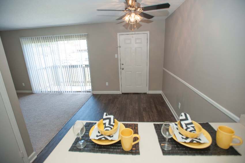 The Oaks Apartment Homes Image 14