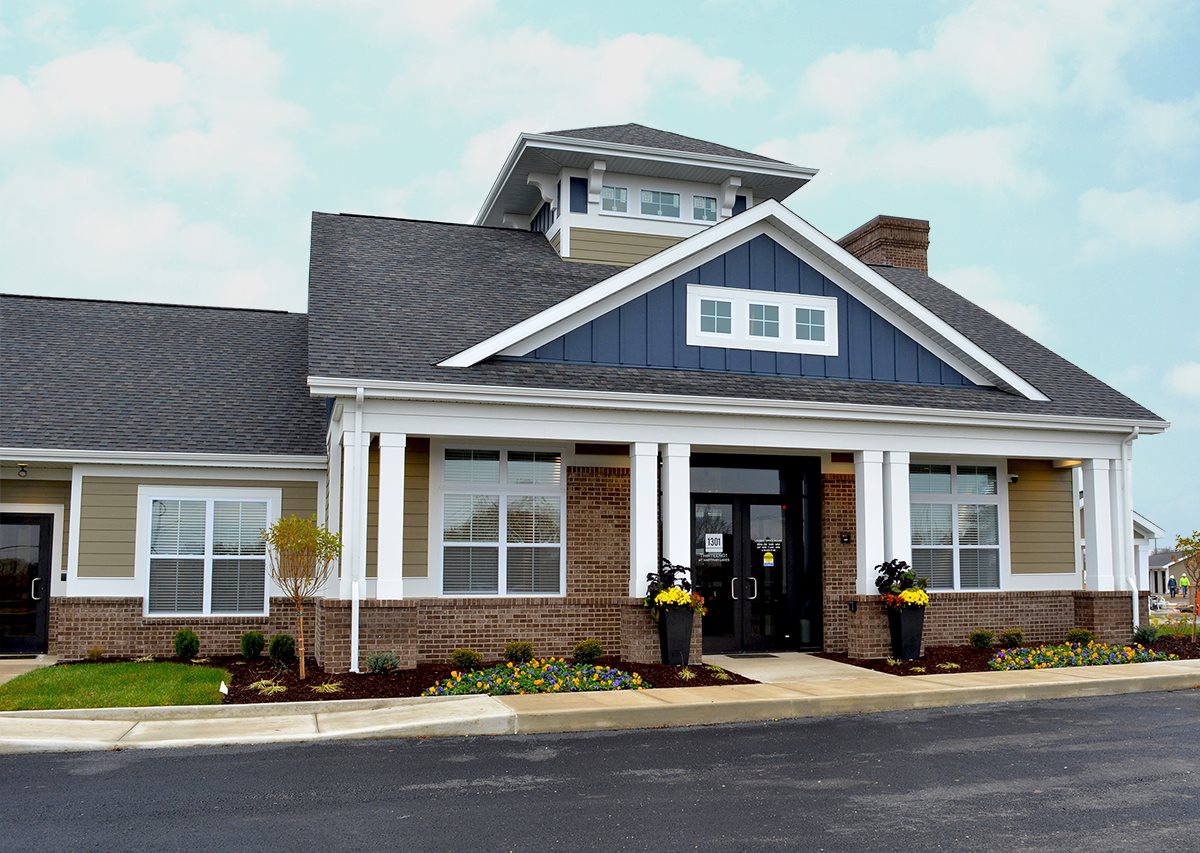 Thirteen01 at Hartman Lakes Image 1