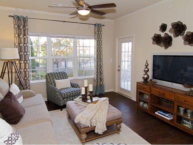 Grove at Shadow Green Image 15