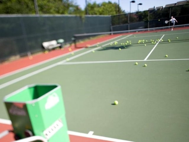 Tennis courts, lessons and leagues!
