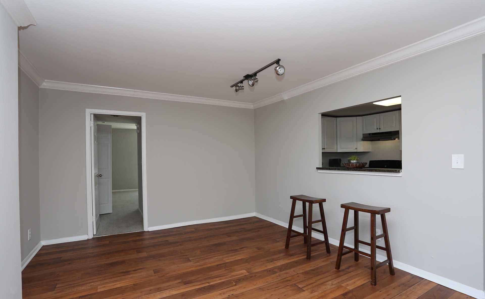 Arts Center Tower Apartments Image 8