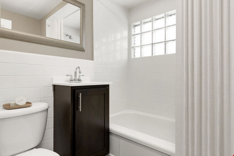 Valley Village Image 8