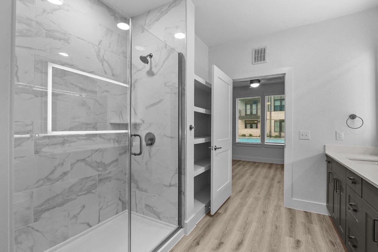 Lenox Katy Crossing Image 19