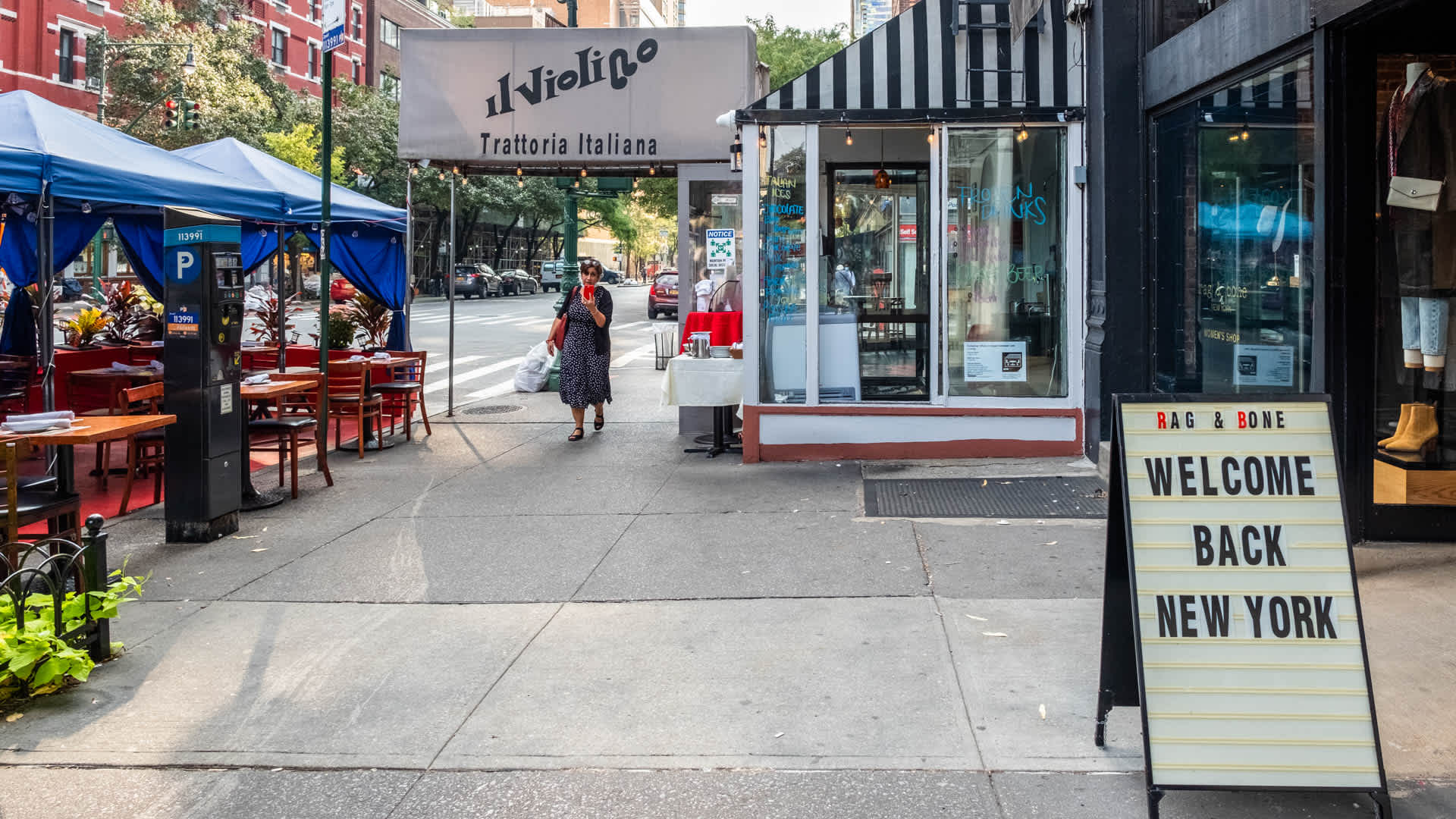 Parc Coliseum Image 40