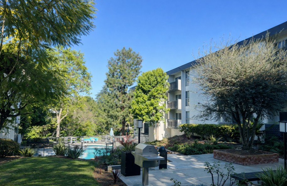 Woodside Terrace Image 1