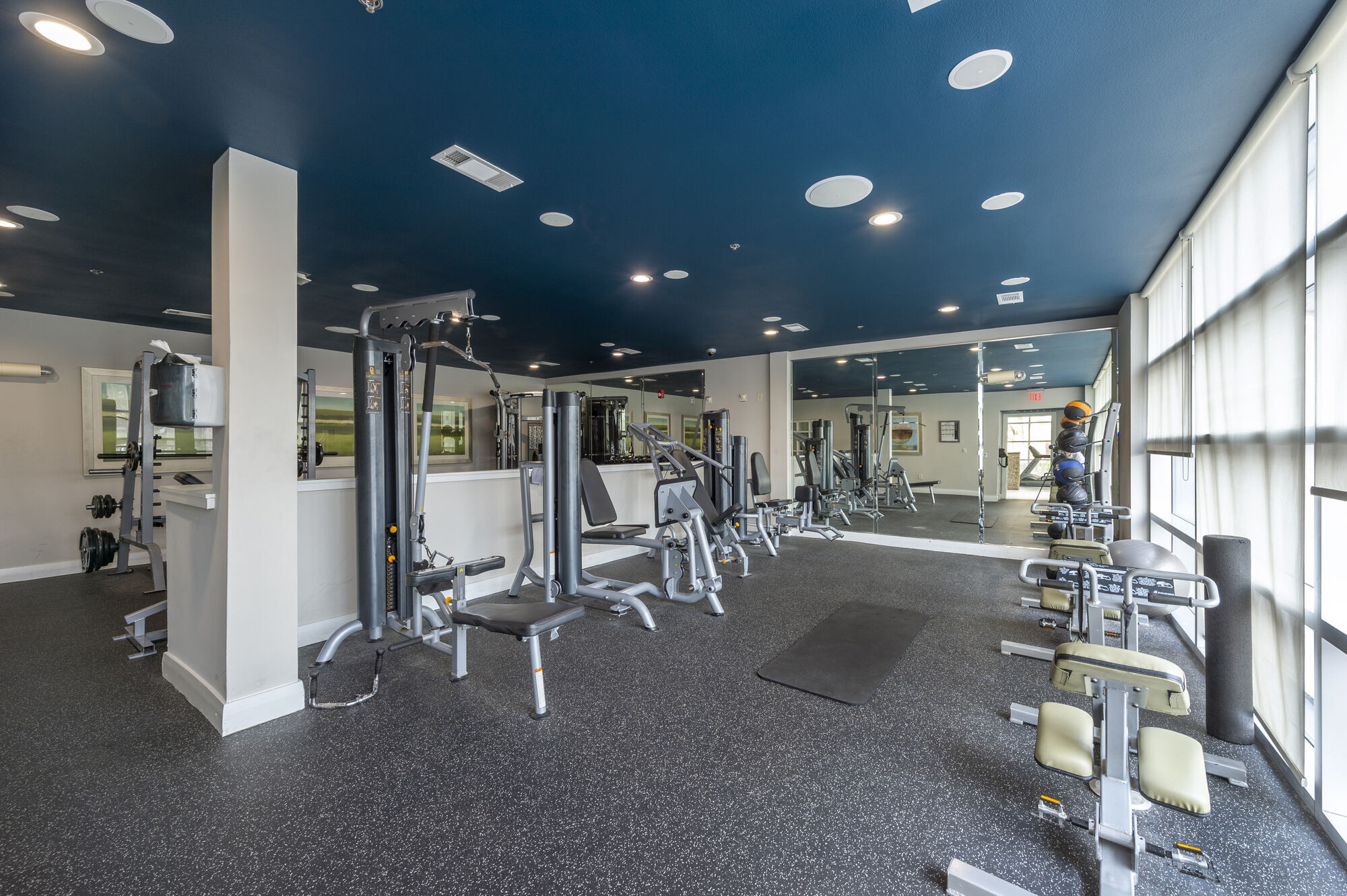 33ThirtyThree Image 28