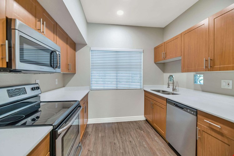 Townhomes at Biltmore Image 19