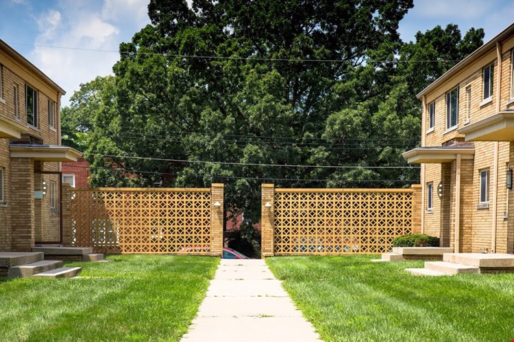 Buckingham Monon Living Image 25