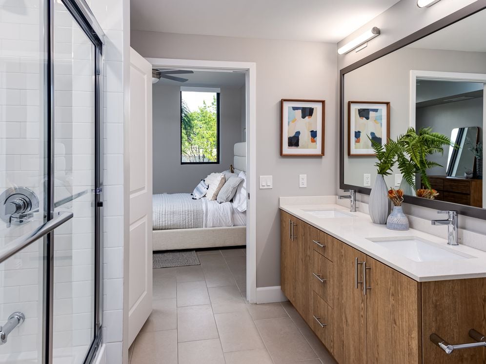 Dual vanity bathroom with quartz countertop