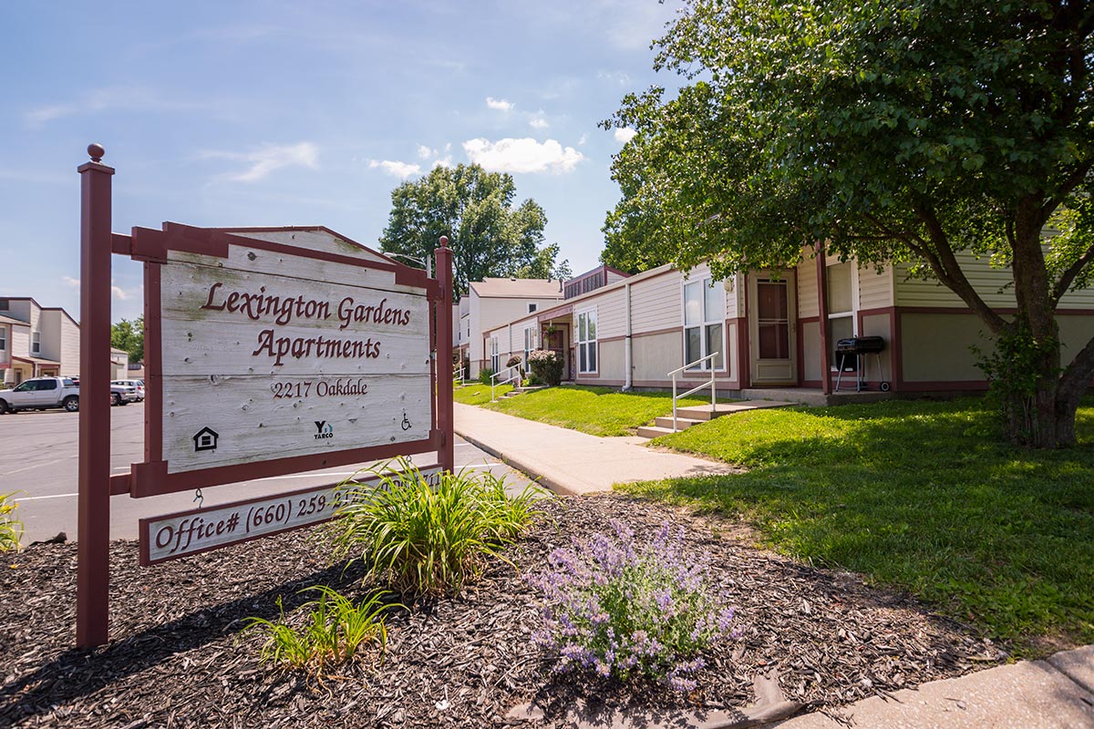 Lexington Gardens Image 1