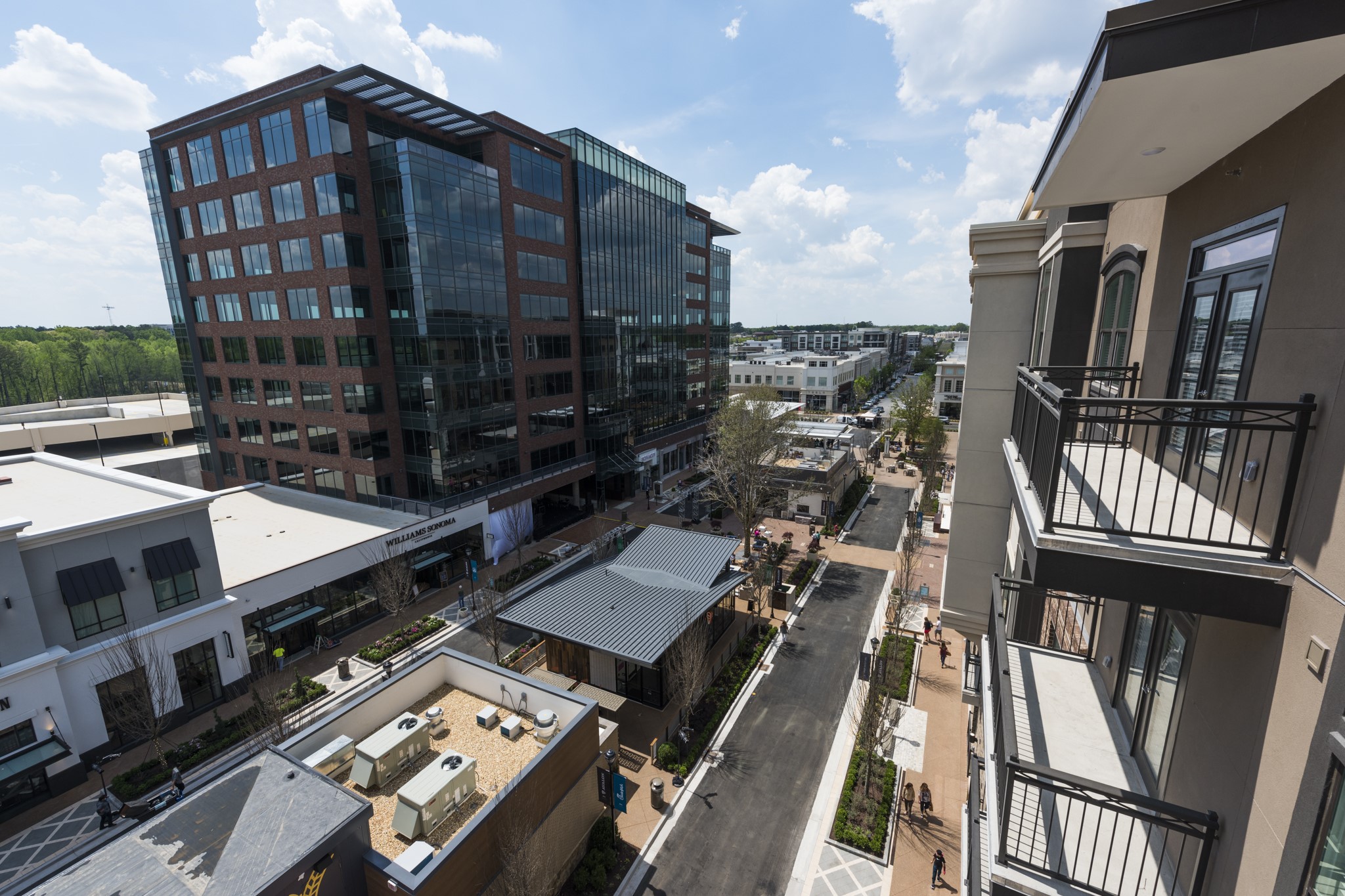 Veranda at Avalon Image 22