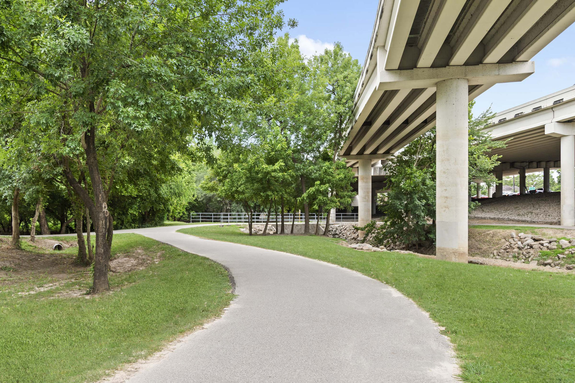 Camden Holly Springs Image 34