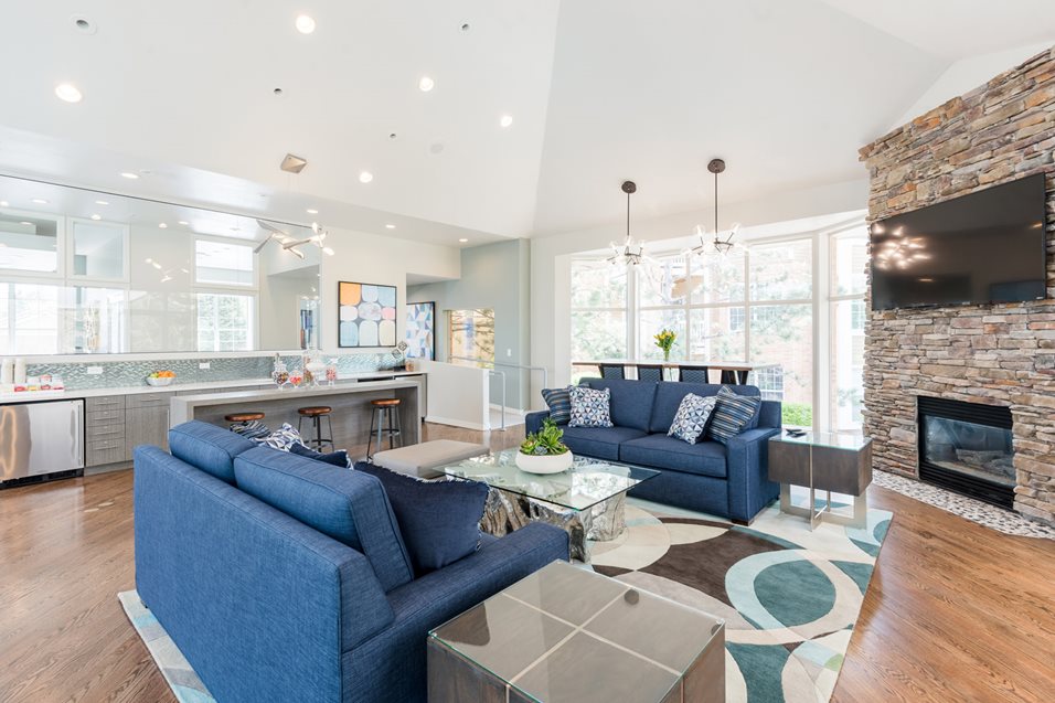 The Bluffs at Highlands Ranch Image 9