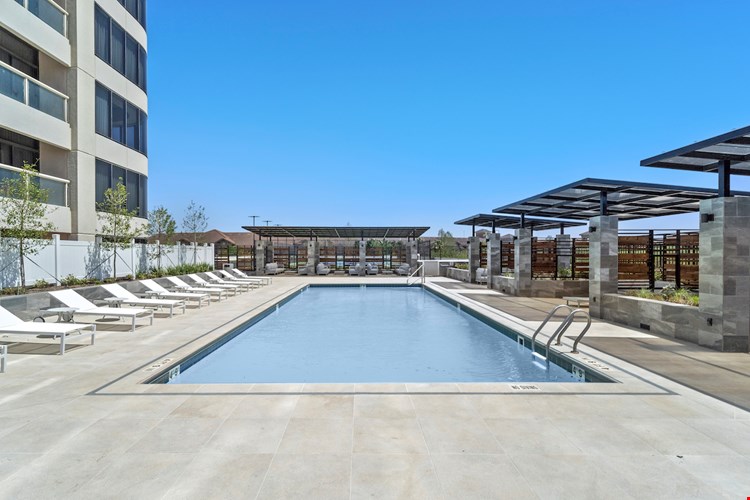 The Parklane Image 1