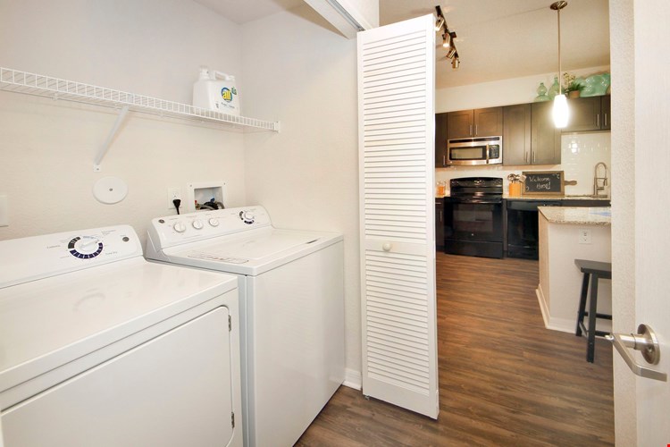 Barcelona Jupiter Image 9