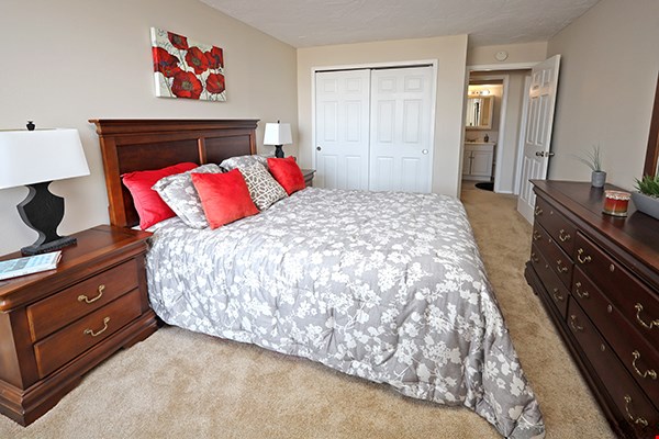 Gates Mills Place Image 11