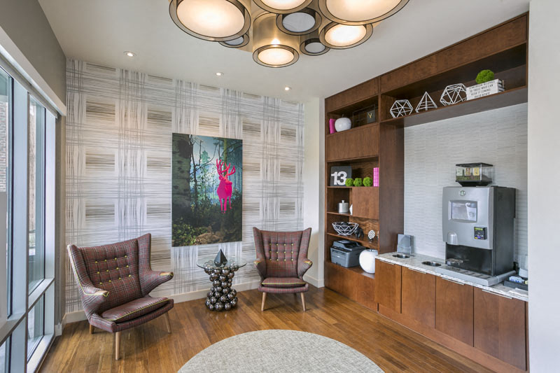 7/S Denver Haus Image 28