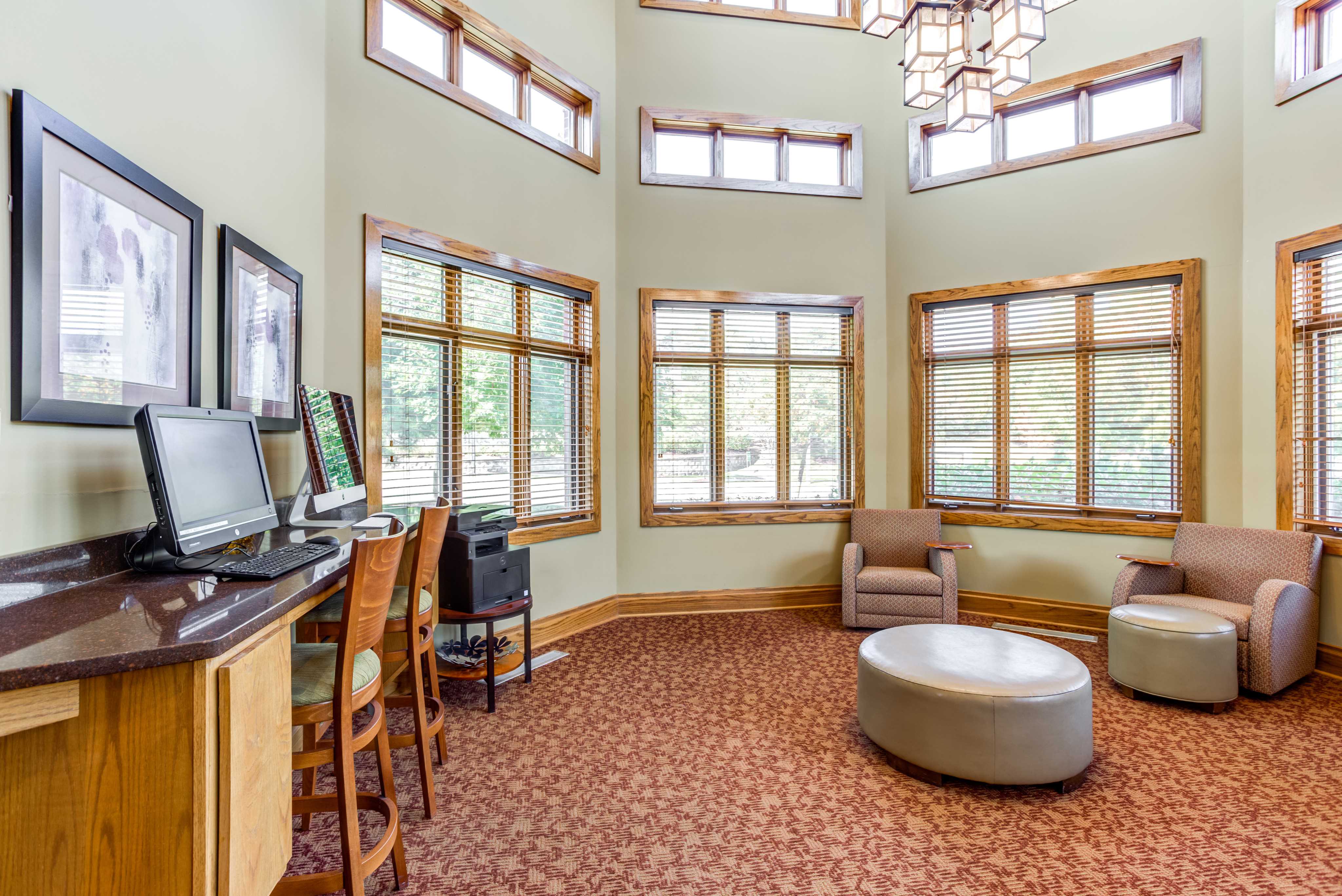 Full Service Business Center