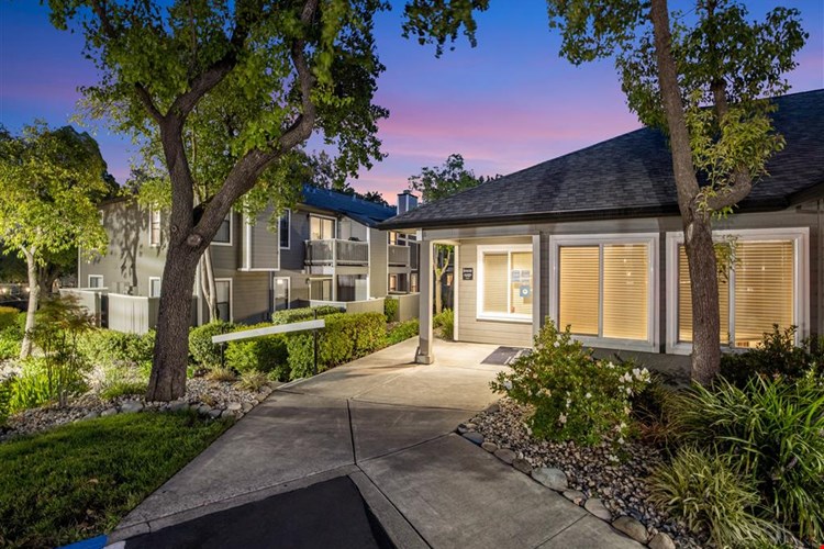 Sandpiper Village Apartment Homes Image 20