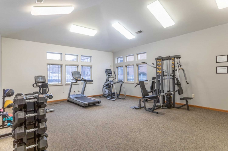 Prairie Crest Apartments Image 2