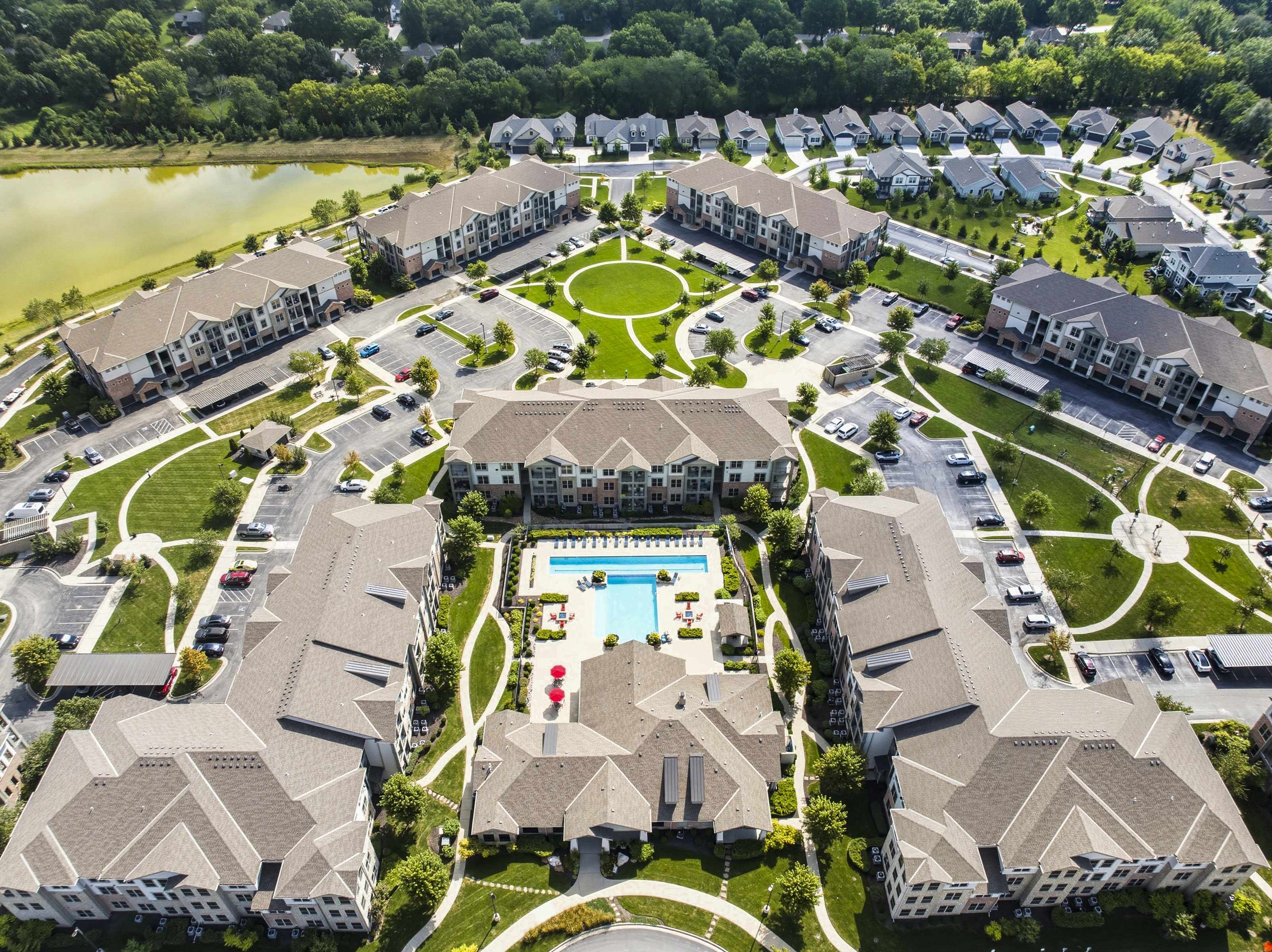 Boulders at Overland Park Image 6