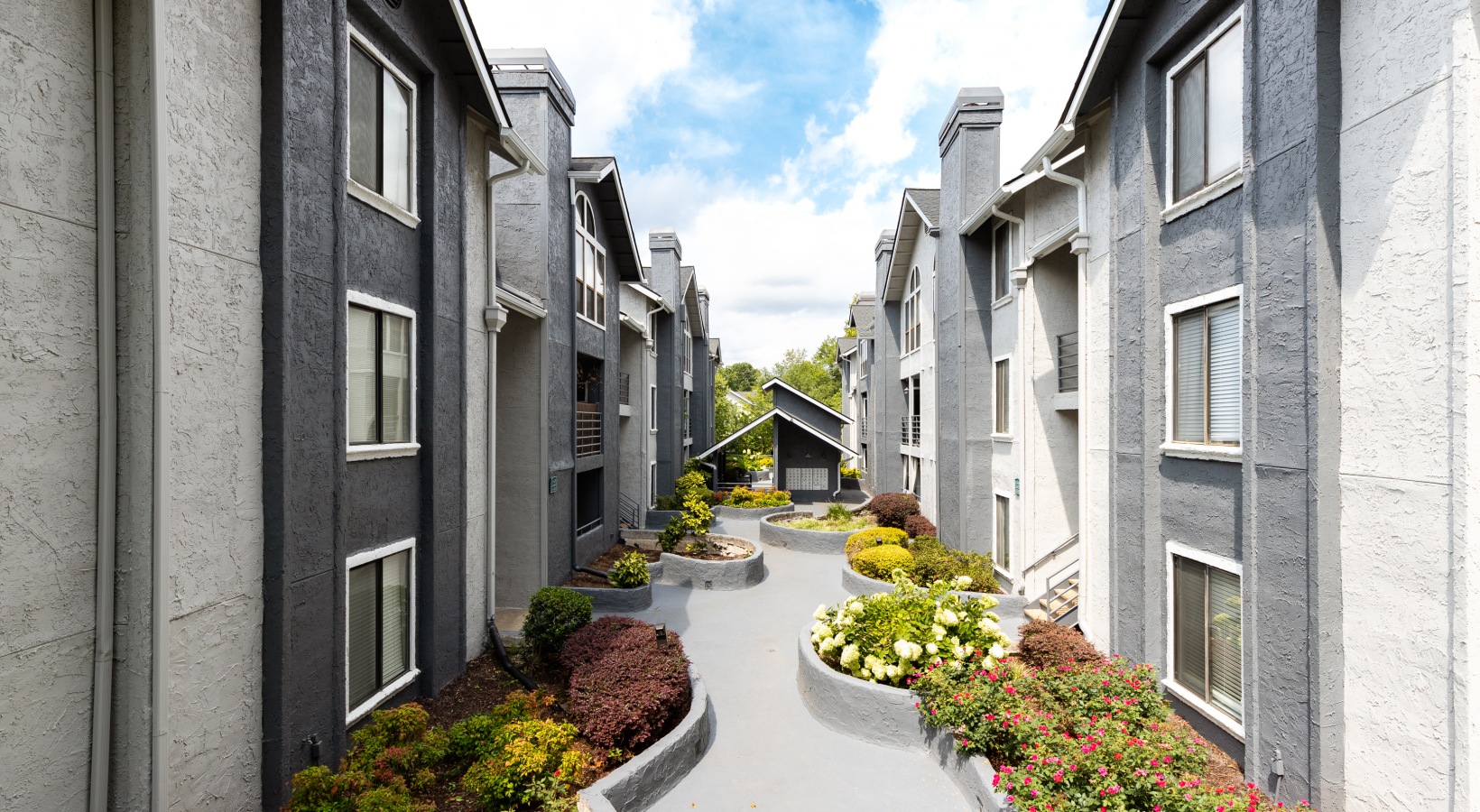 Regency Square Image 11