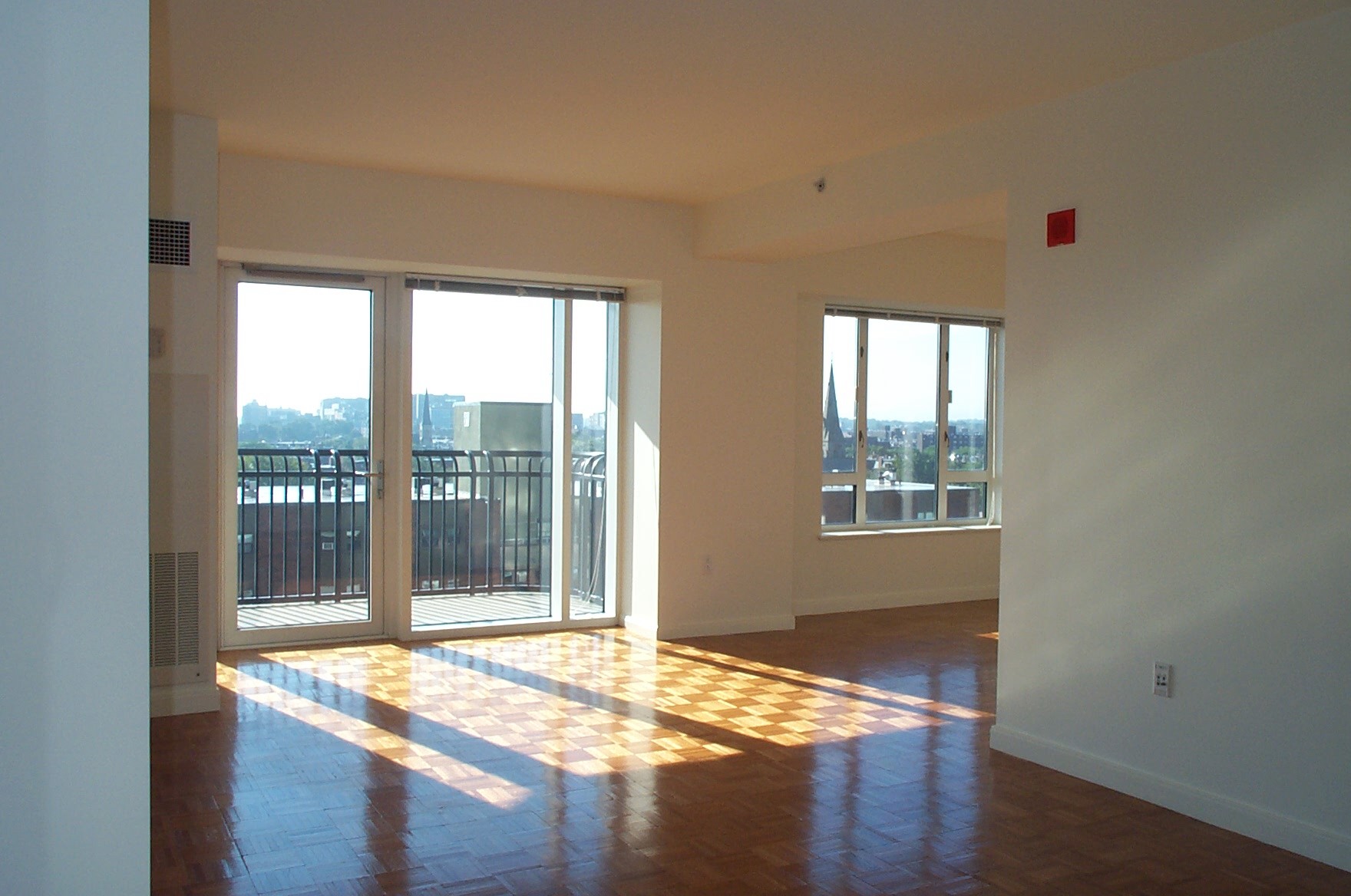 The Colonnade Residences Image 8