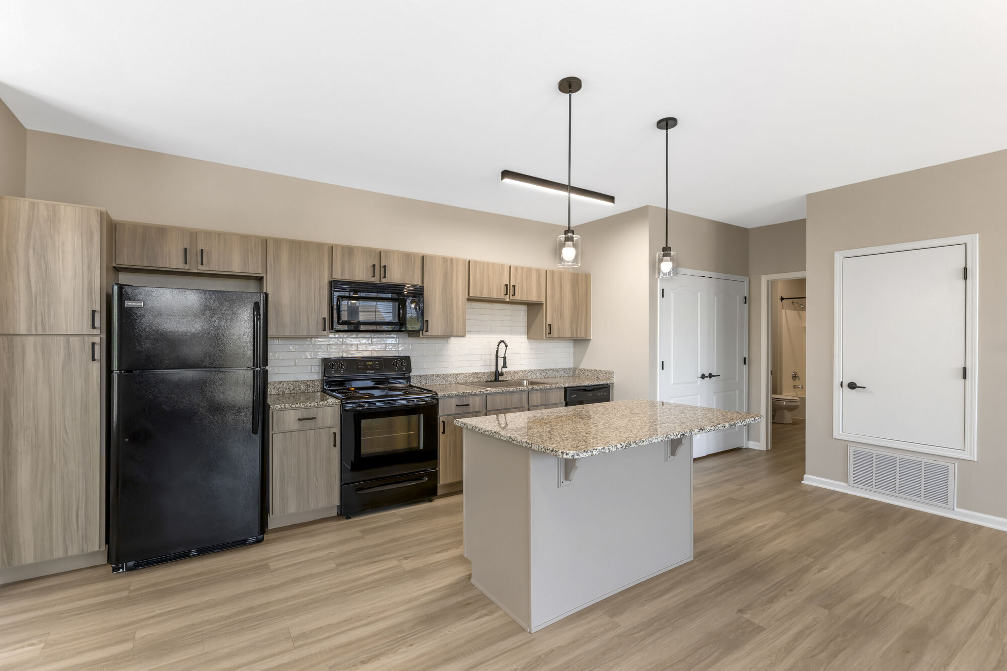 Enclave at 127th Apartments Image 40