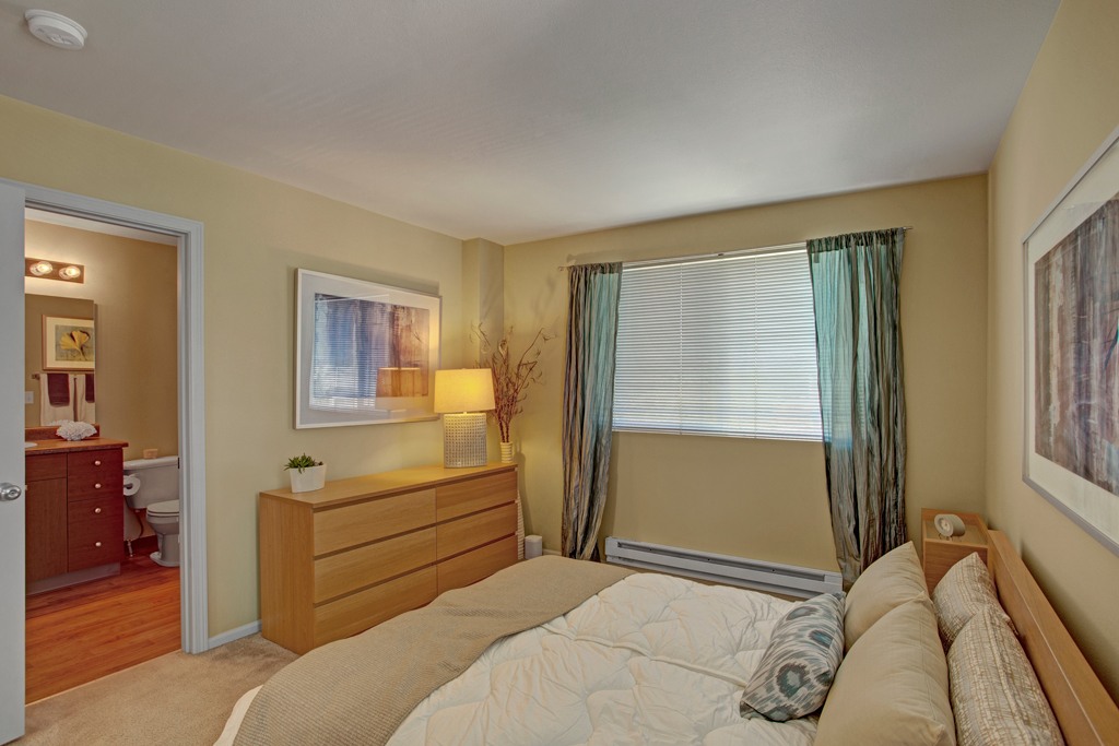 Brookstone at Edgewater Image 11