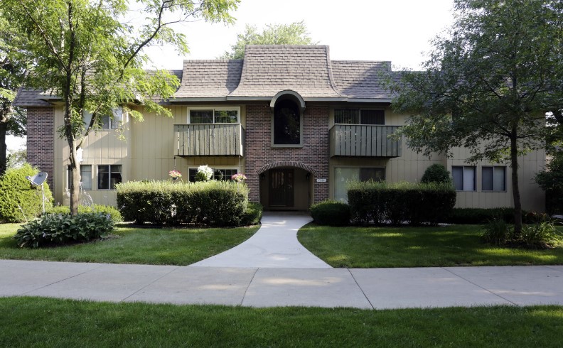 Courts of the Falling Waters Image 2