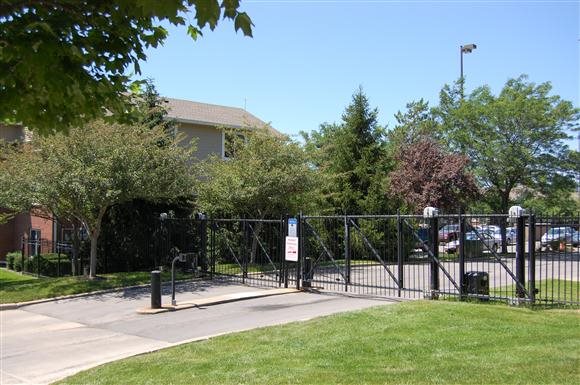 Longfellow Heights Image 6