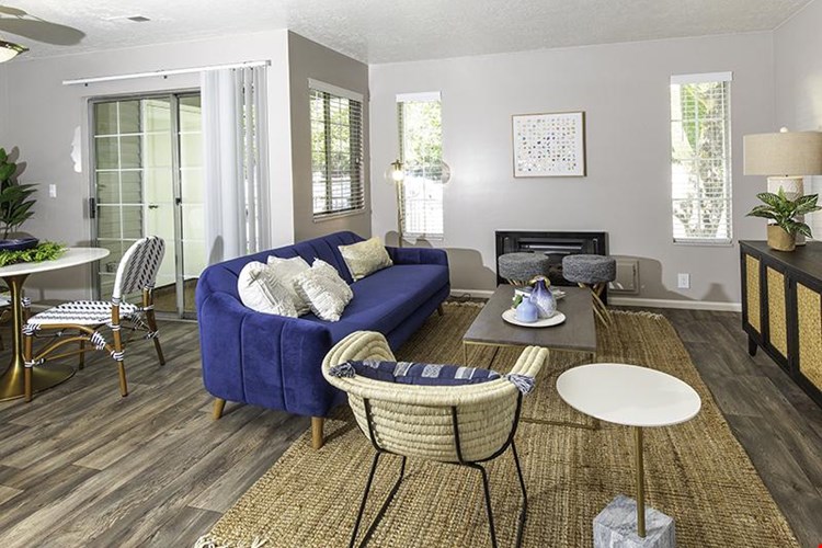 Candlestick Lane  Image 7